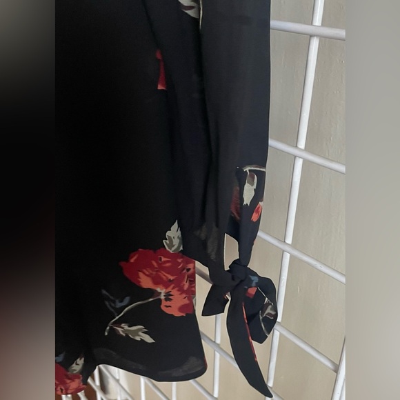 Reformation Dark Floral Wrap Dress - Picture 4 of 9